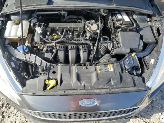 2016 FORD FOCUS SE  