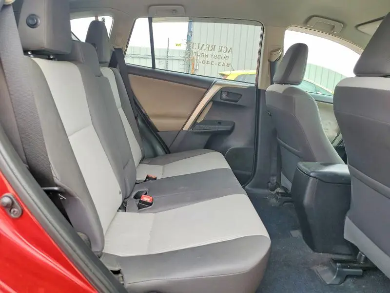 2014 TOYOTA RAV4 LE  