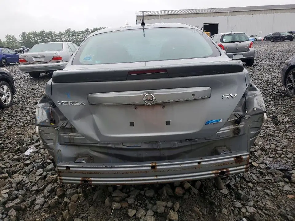 2013 NISSAN VERSA 1.6 S  
