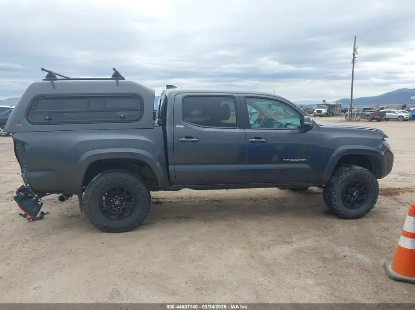 2020 TOYOTA TACOMA SR5 V6