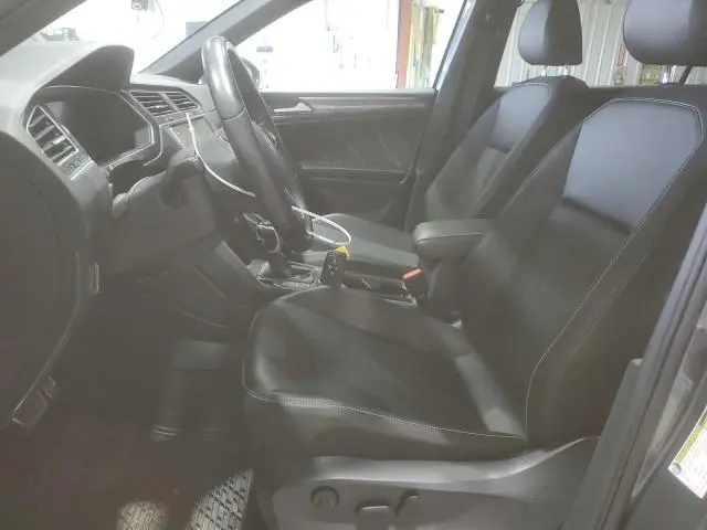 2022 VOLKSWAGEN TIGUAN SE R-LINE BLACK  