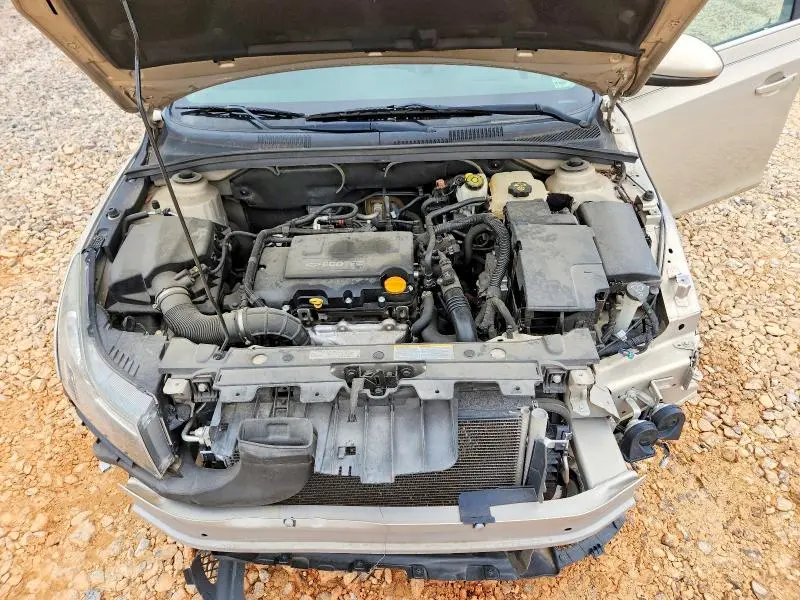 2011 CHEVROLET CRUZE LT  
