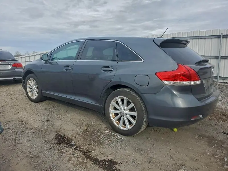 2012 TOYOTA VENZA LE  