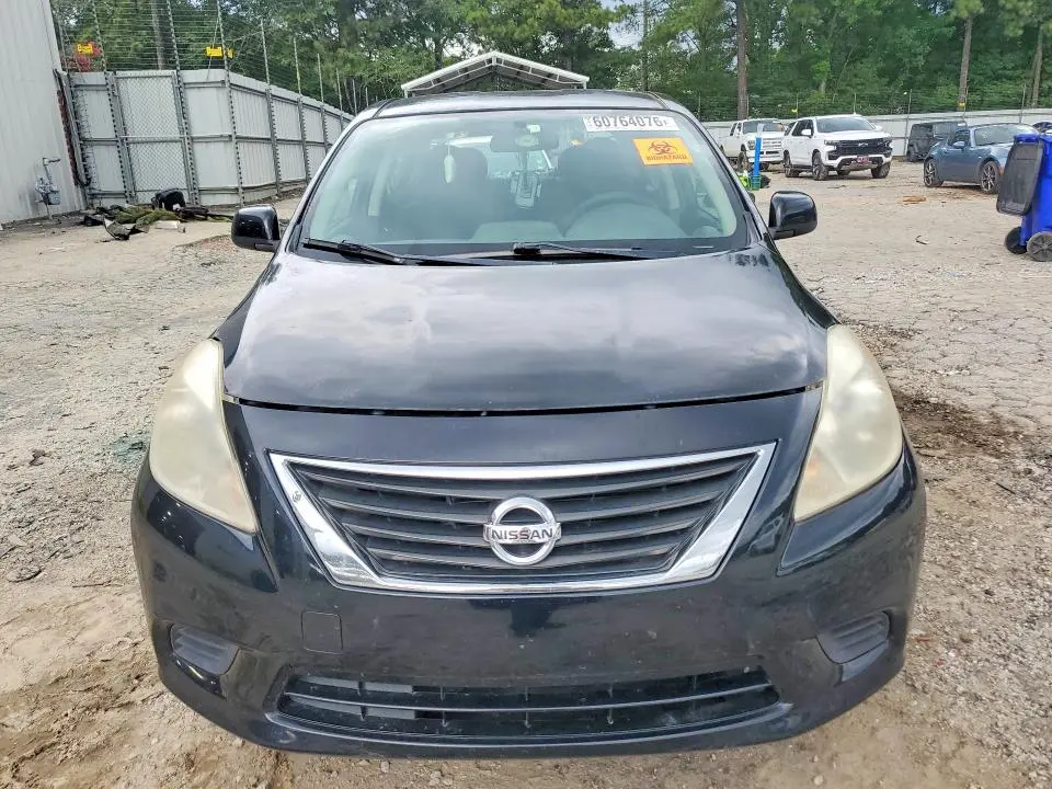 2014 NISSAN VERSA 1.6 SV  