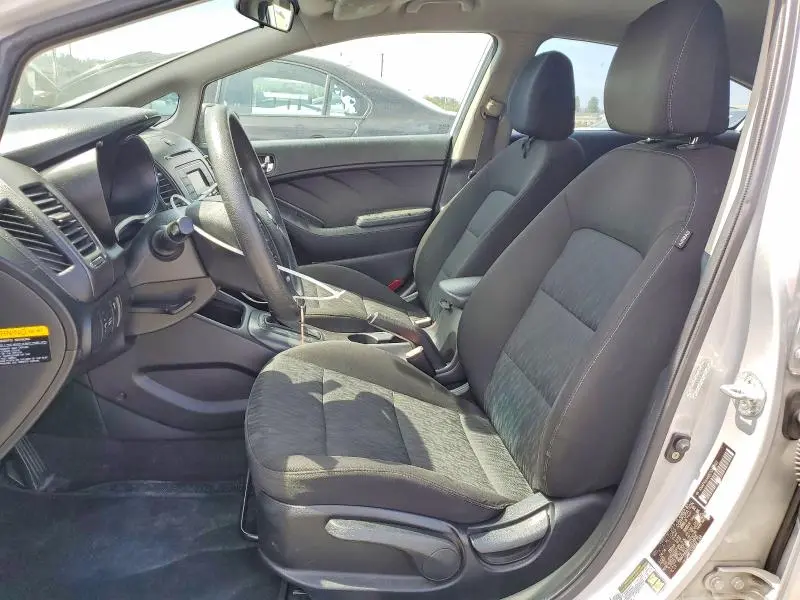 2014 KIA FORTE LX  