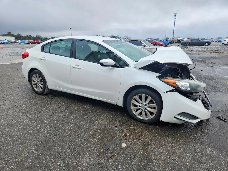 2014 KIA FORTE LX  