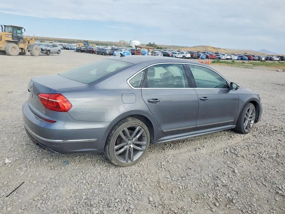 2016 VOLKSWAGEN PASSAT S  