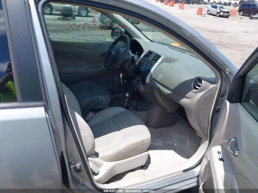 2013 NISSAN VERSA 1.6 SL
