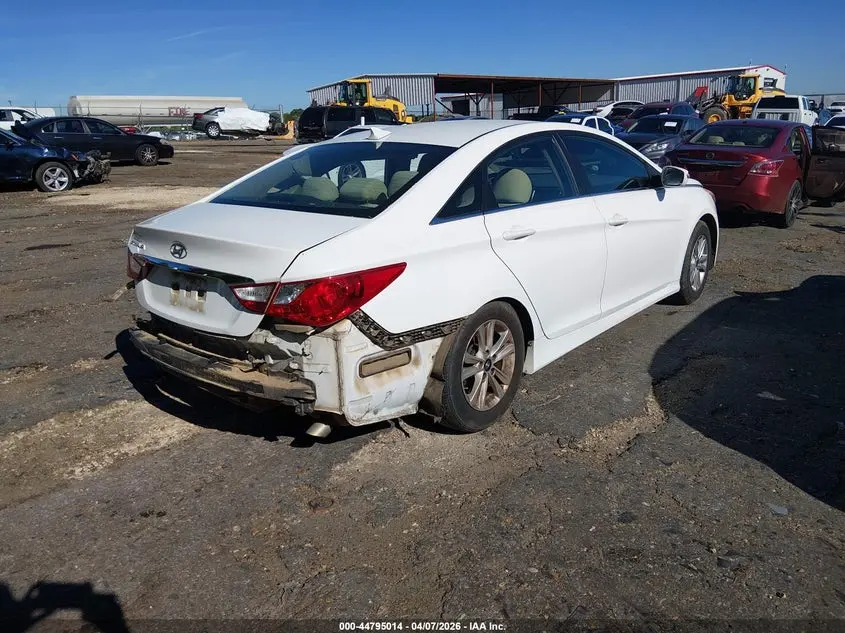2014 HYUNDAI SONATA GLS