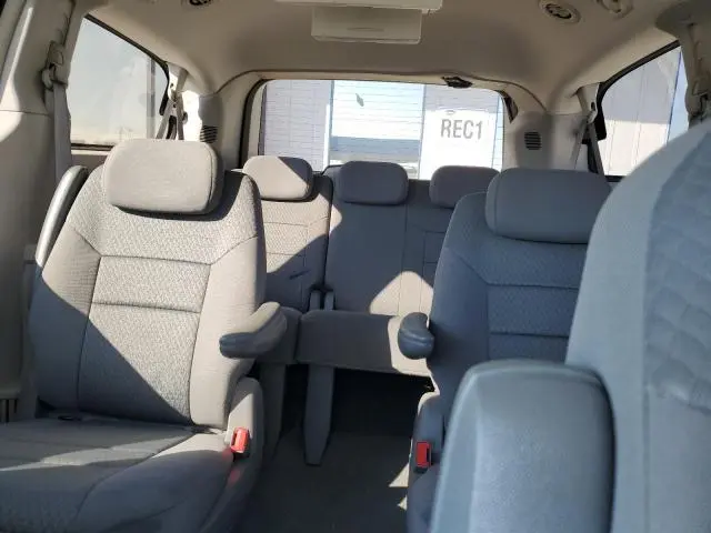 2010 CHRYSLER TOWN & COUNTRY TOURING  