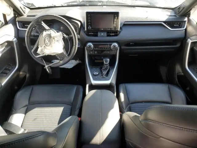 2020 TOYOTA RAV4 XSE
