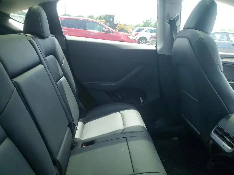 2024 TESLA MODEL Y   