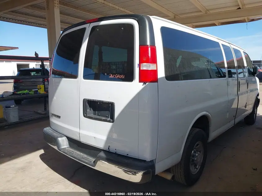 2017 CHEVROLET EXPRESS 3500 LT
