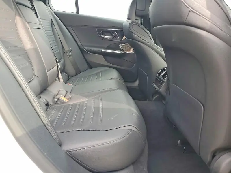 2023 MERCEDES-BENZ C 300  