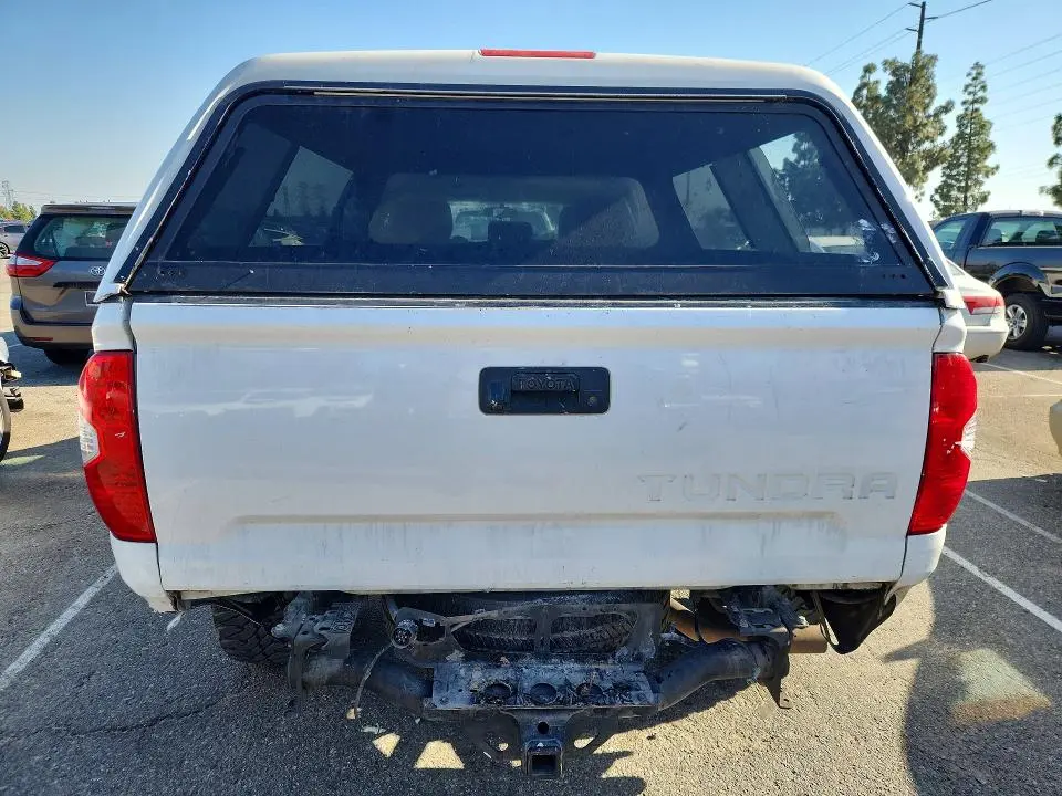 2016 TOYOTA TUNDRA SR  