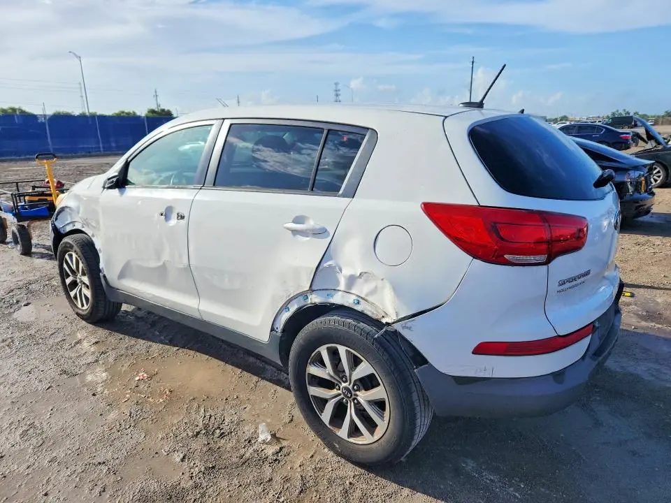 2015 KIA SPORTAGE LX  