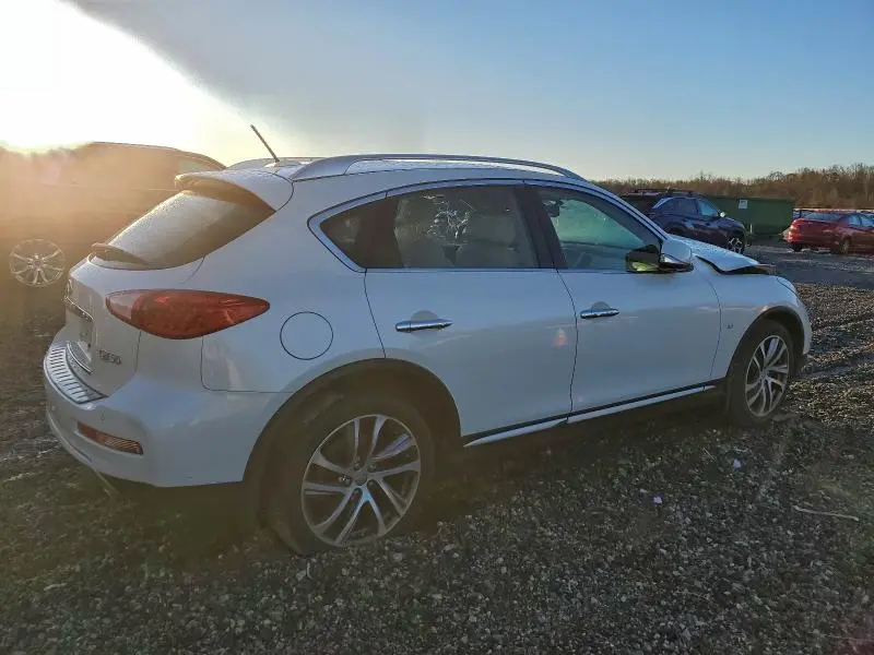 2016 INFINITI QX50   
