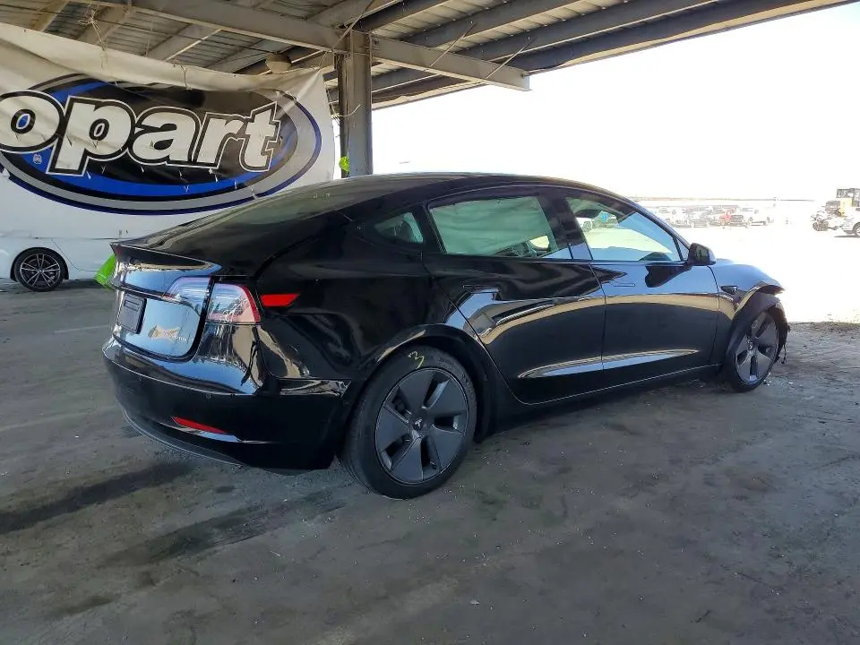 2022 TESLA MODEL 3   