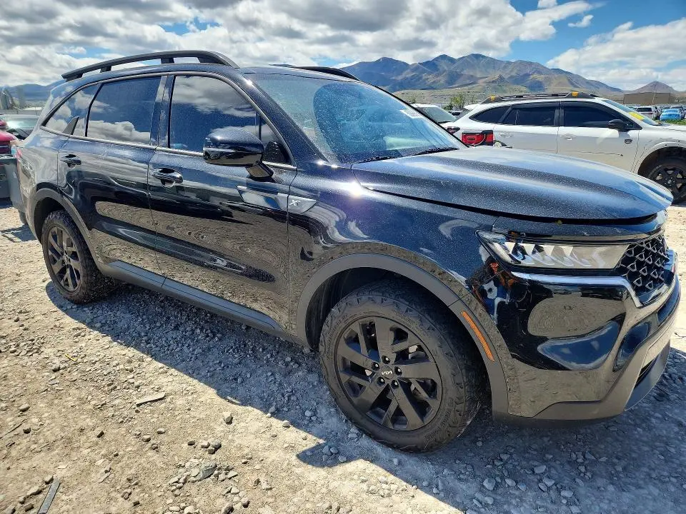 2022 KIA SORENTO S  