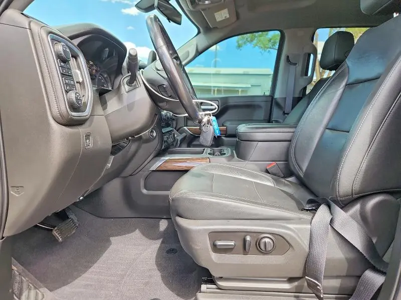 2020 CHEVROLET SILVERADO K1500 RST  