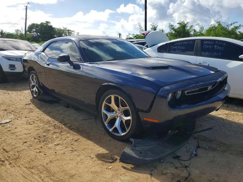 2015 DODGE CHALLENGER SXT PLUS  