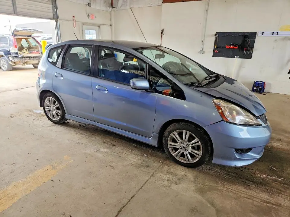 2011 HONDA FIT SPORT  