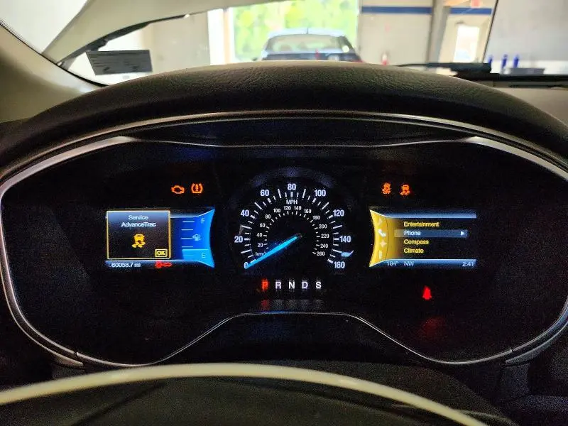 2014 FORD FUSION SE  