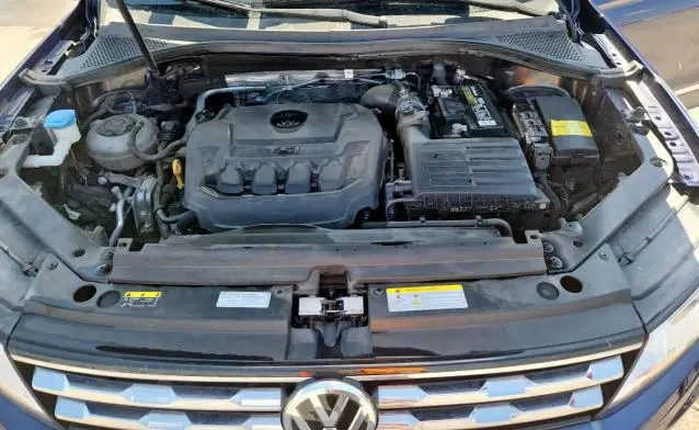 2021 VOLKSWAGEN TIGUAN SE  