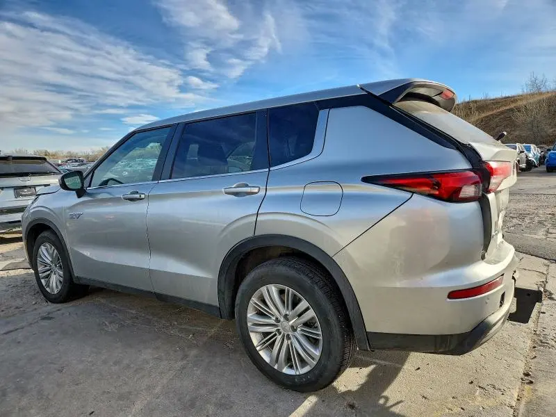 2025 MITSUBISHI OUTLANDER ES  