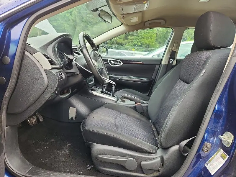 2019 NISSAN SENTRA SV  