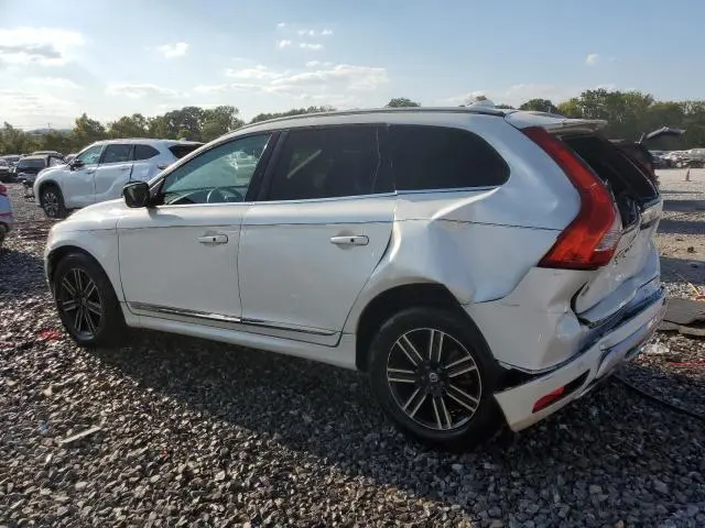 2017 VOLVO XC60 T5 DYNAMIC  