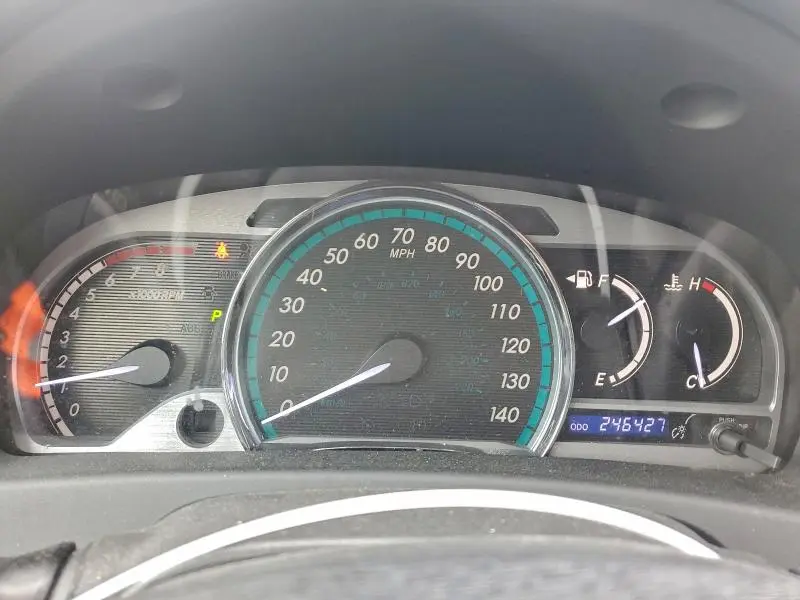 2012 TOYOTA VENZA LE  