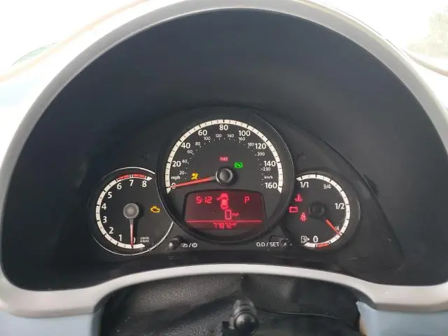 2013 VOLKSWAGEN BEETLE   