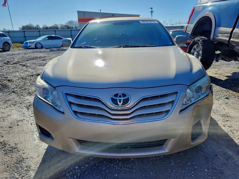 2010 TOYOTA CAMRY BASE  