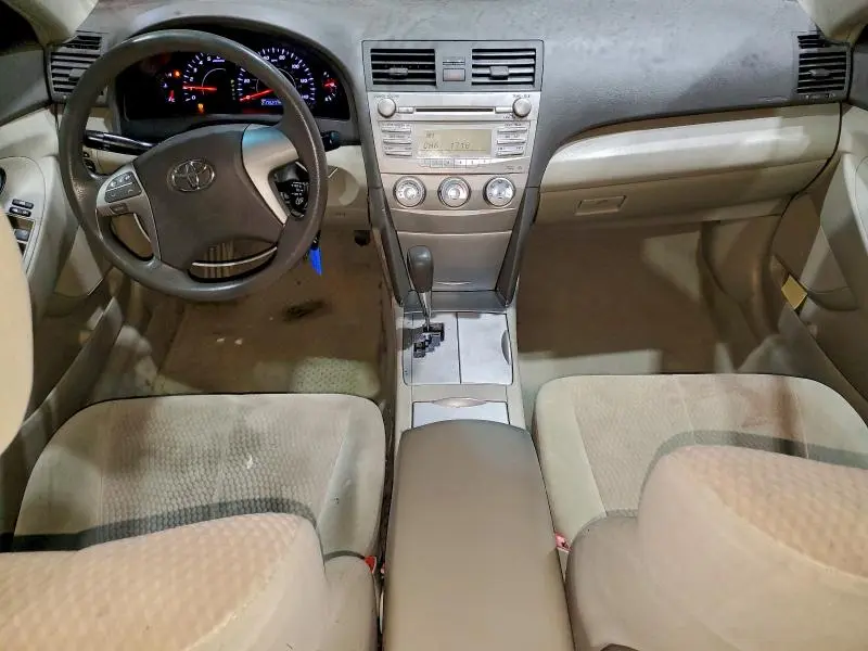 2010 TOYOTA CAMRY BASE  