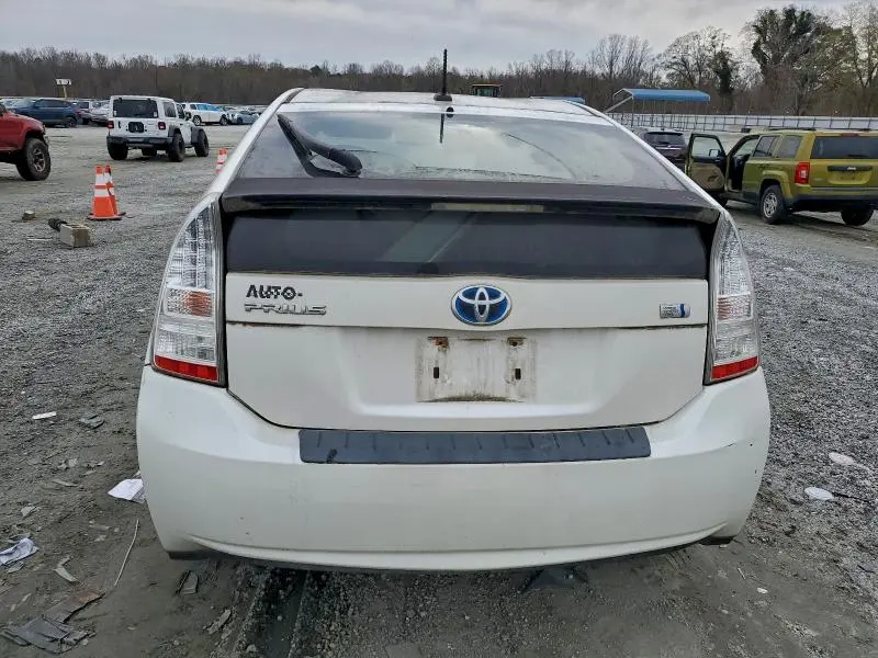 2011 TOYOTA PRIUS   