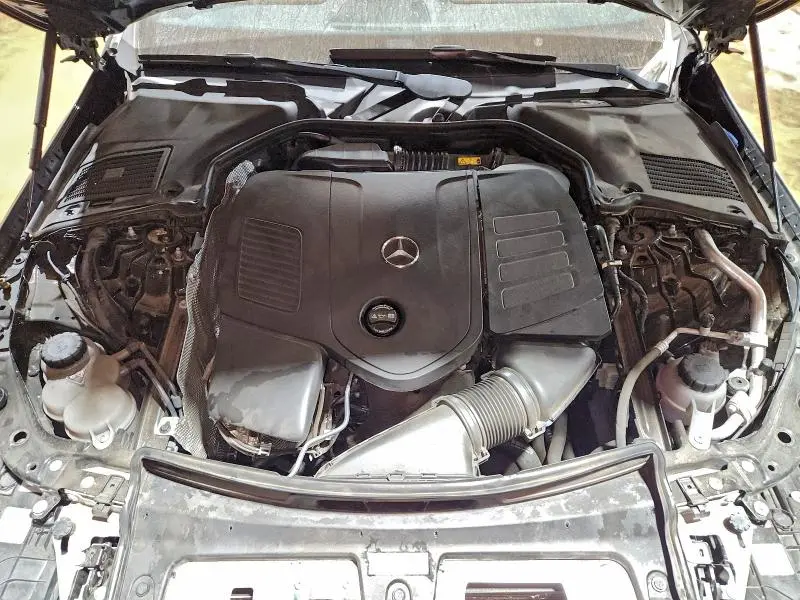 2022 MERCEDES-BENZ C 300  