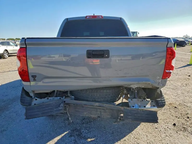 2020 TOYOTA TUNDRA CREWMAX SR5  