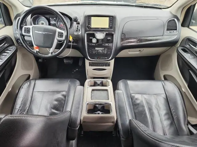 2011 CHRYSLER TOWN & COUNTRY TOURING L  