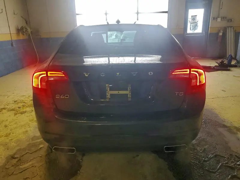 2016 VOLVO S60 PREMIER  