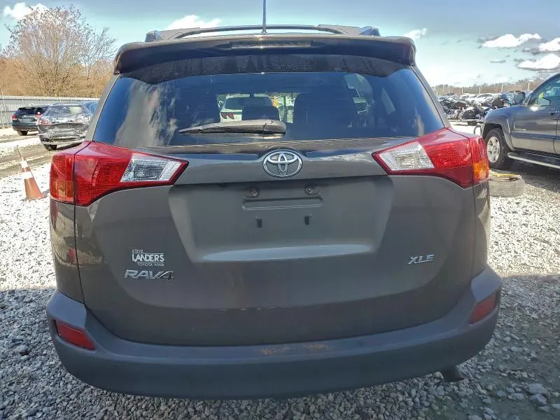 2014 TOYOTA RAV4 XLE  