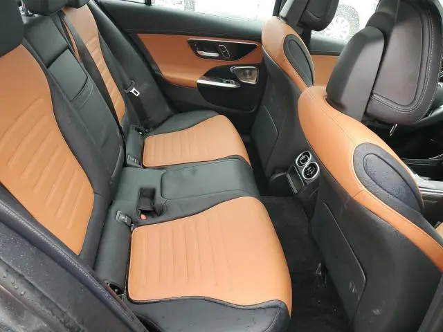 2024 MERCEDES-BENZ C 300  