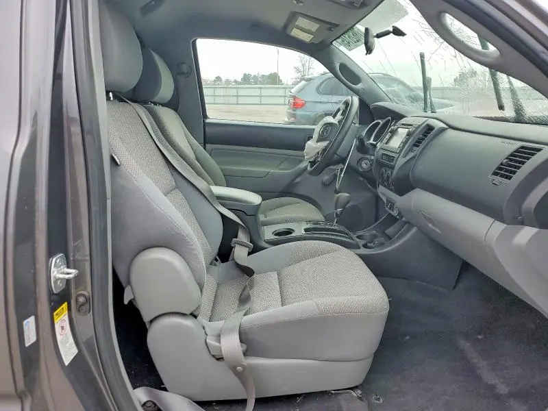 2013 TOYOTA TACOMA BASE  