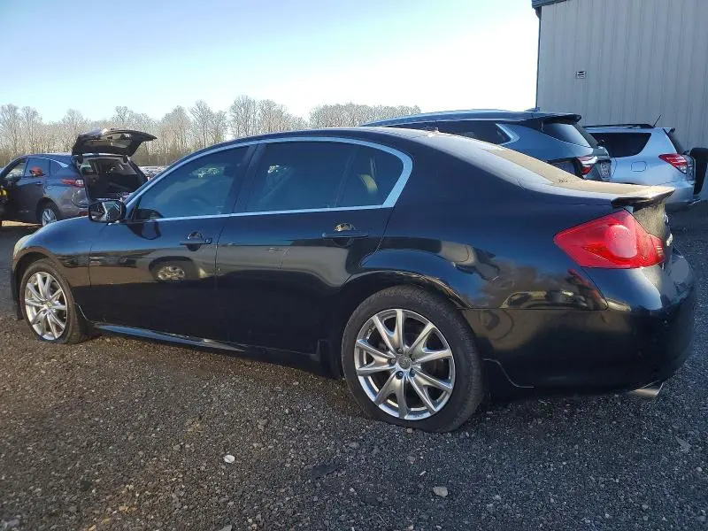 2010 INFINITI G37   