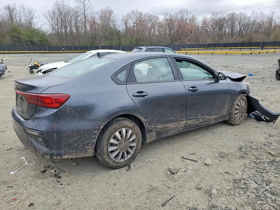 2019 KIA FORTE FE  