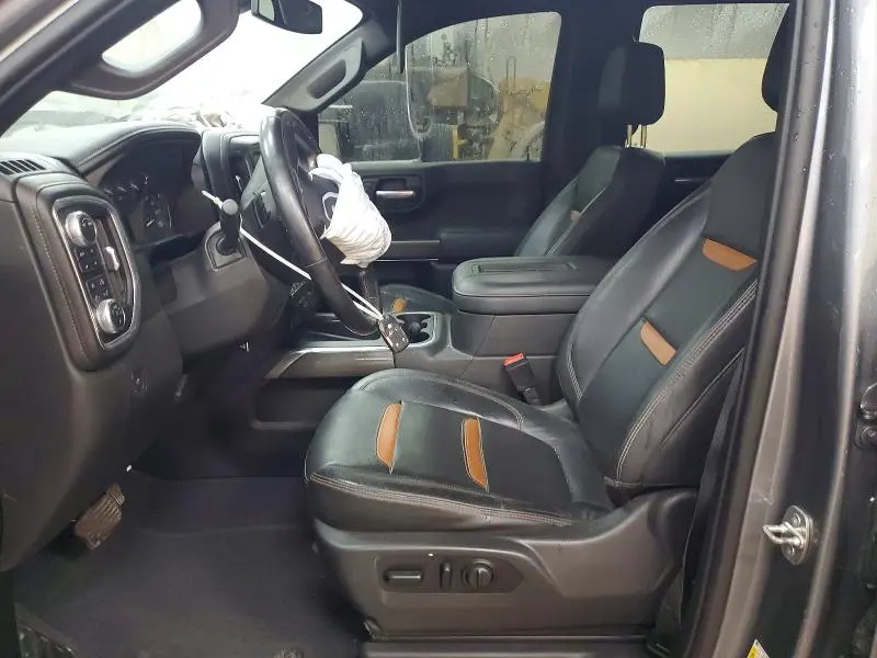 2021 GMC SIERRA K1500 AT4  