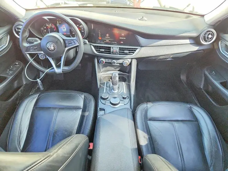 2017 ALFA ROMEO GIULIA   