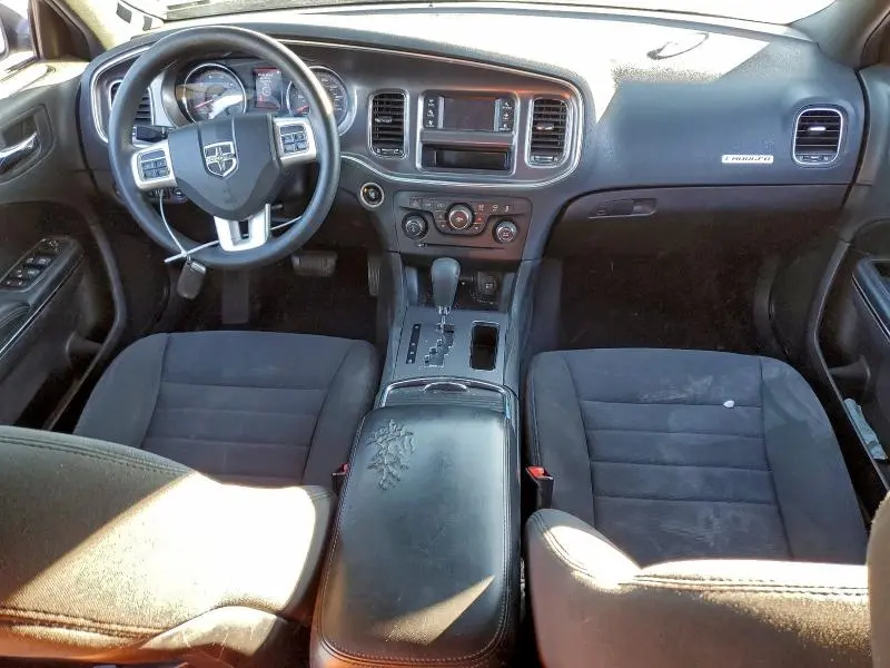2014 DODGE CHARGER SE  