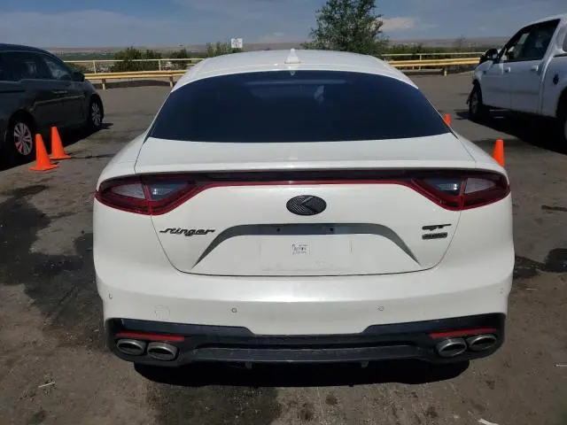 2019 KIA STINGER GT  