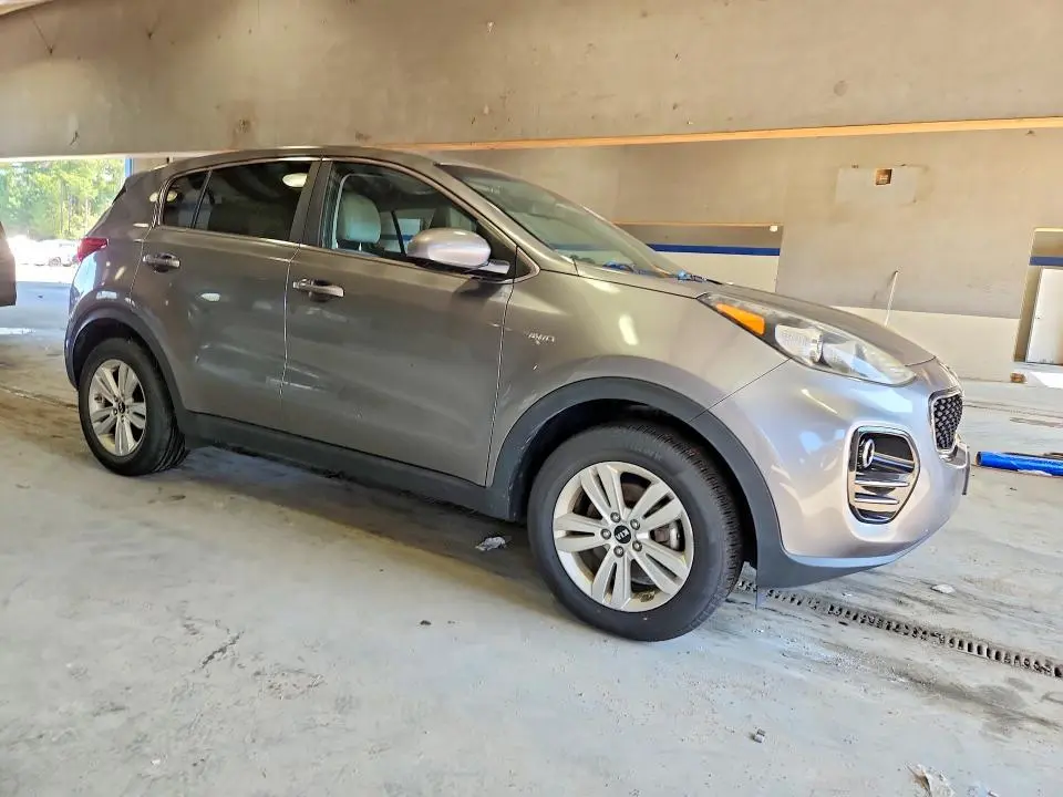 2017 KIA SPORTAGE   